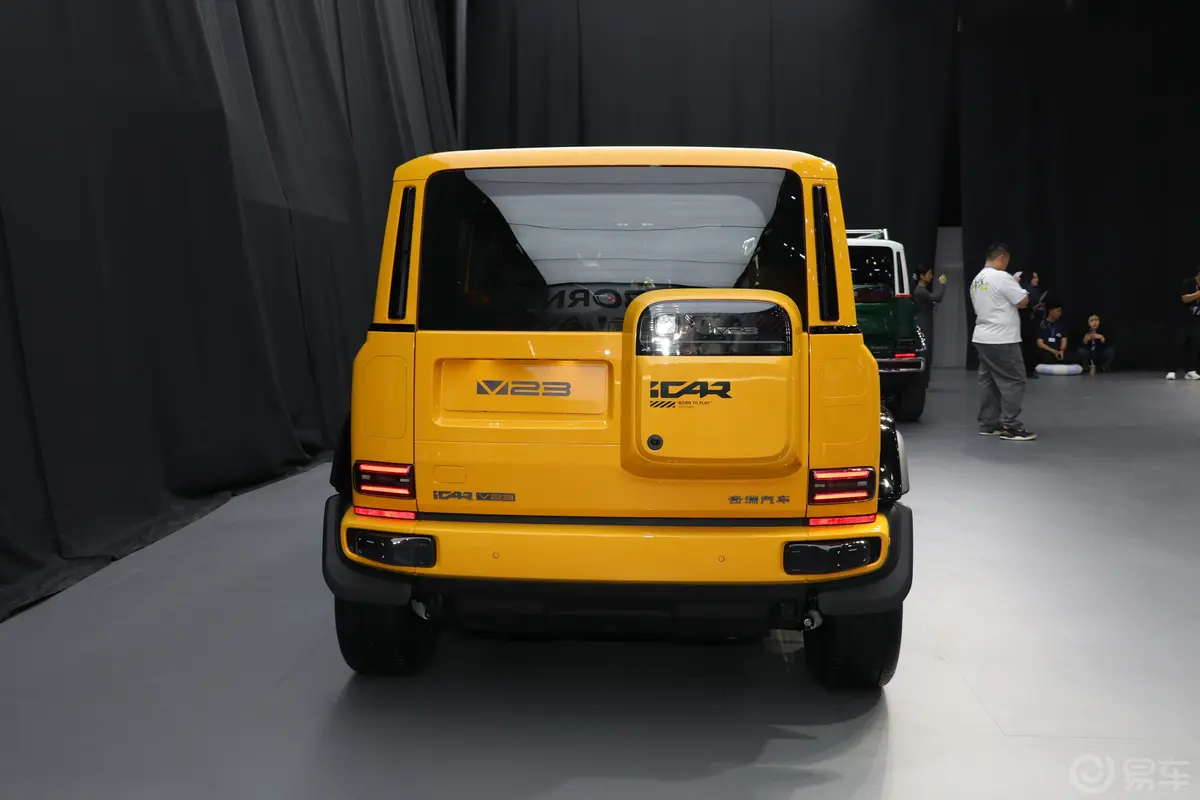 iCAR V23550km 后驱智驾版外观
