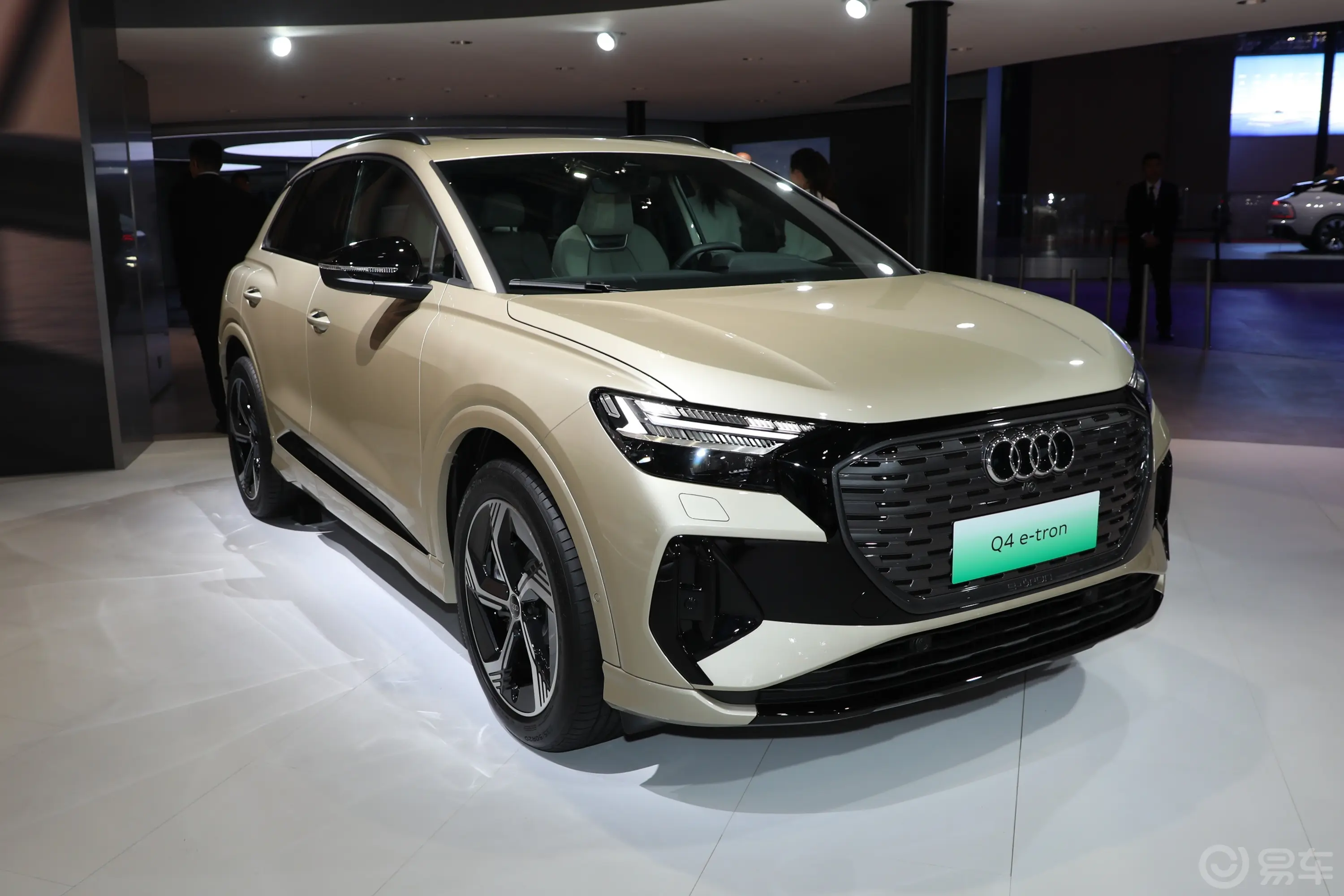 奥迪Q4 e-tron