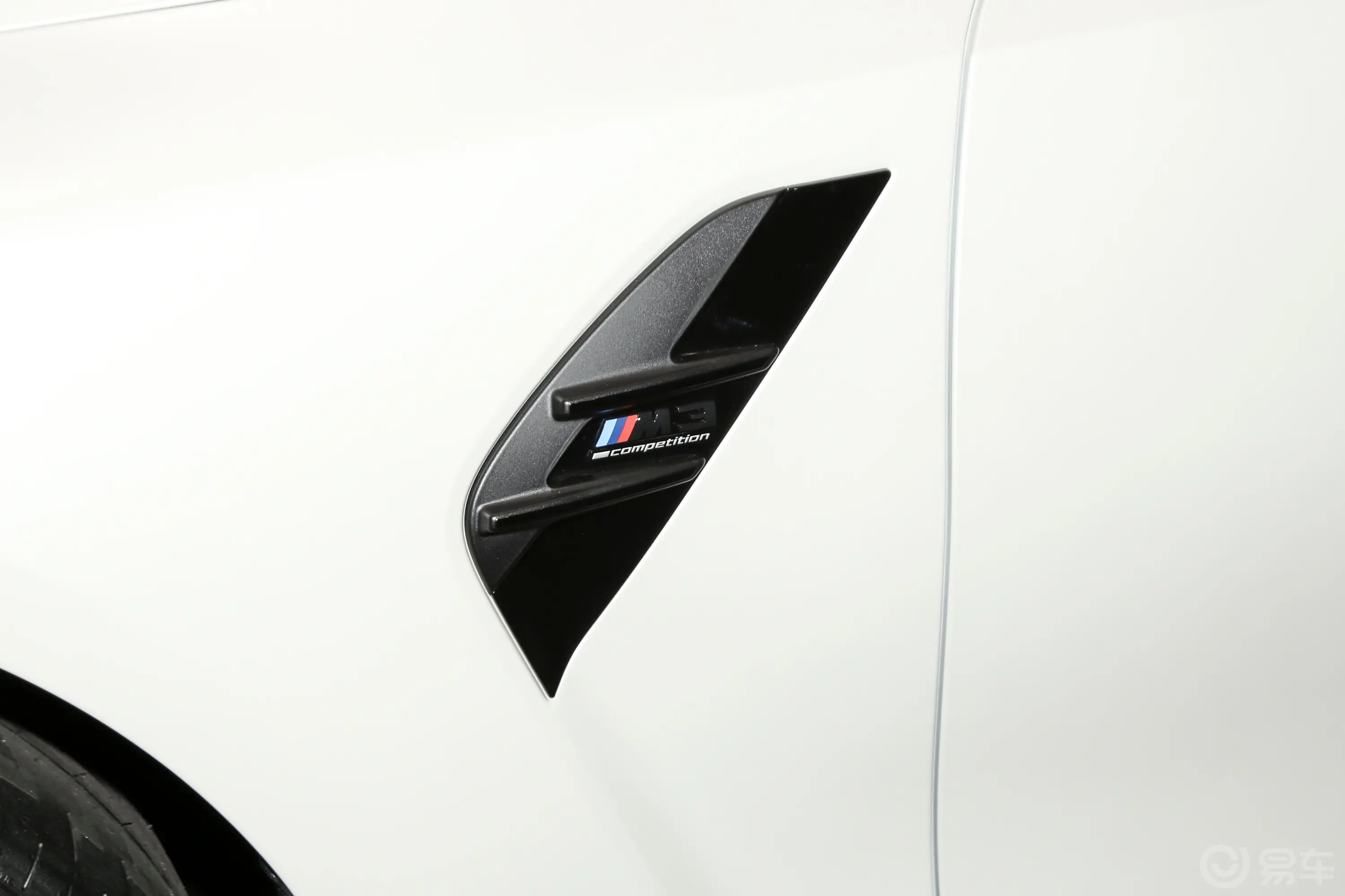 宝马M3M3 M xDrive 雷霆版外观细节