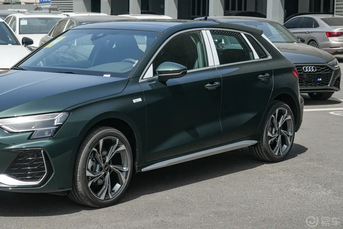 奥迪A3改款 Sportback 35TFSI 飞驰尊享型外观细节