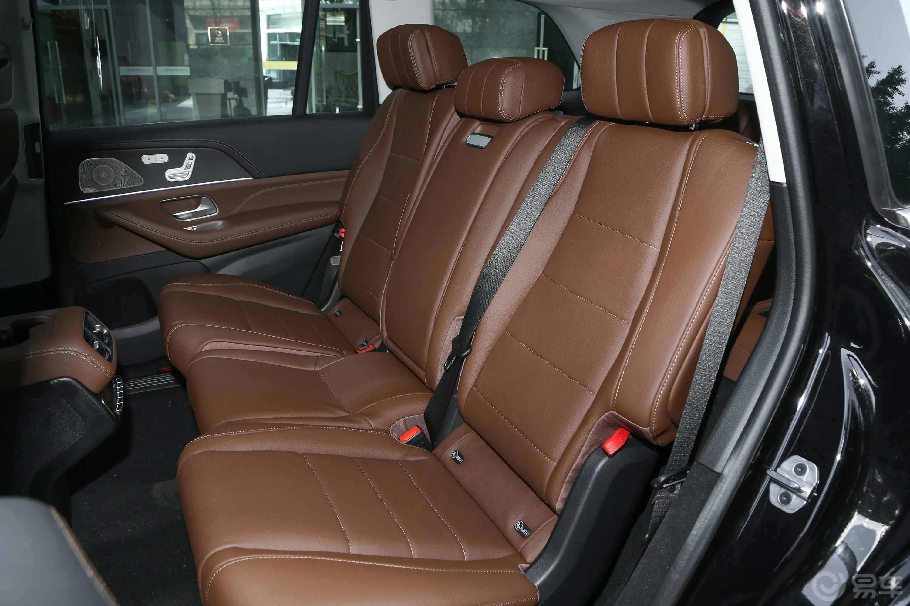 奔驰GLSGLS 450 4MATIC 时尚型后排座椅