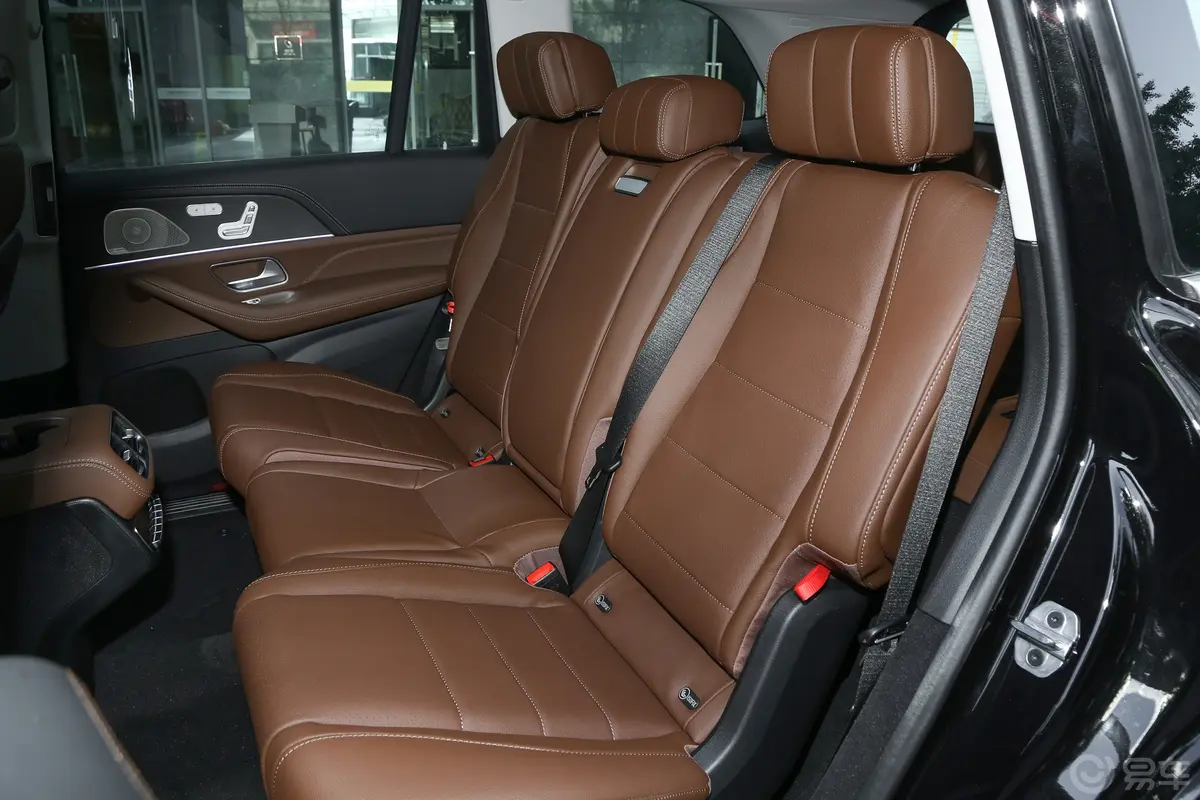 奔驰GLSGLS 450 4MATIC 时尚型后排座椅