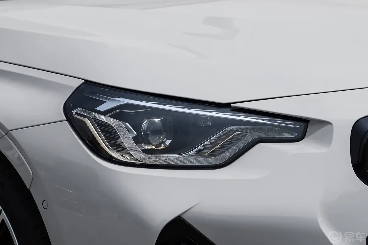 宝马2系(进口)双门轿跑车 M240i xDrive外观灯组