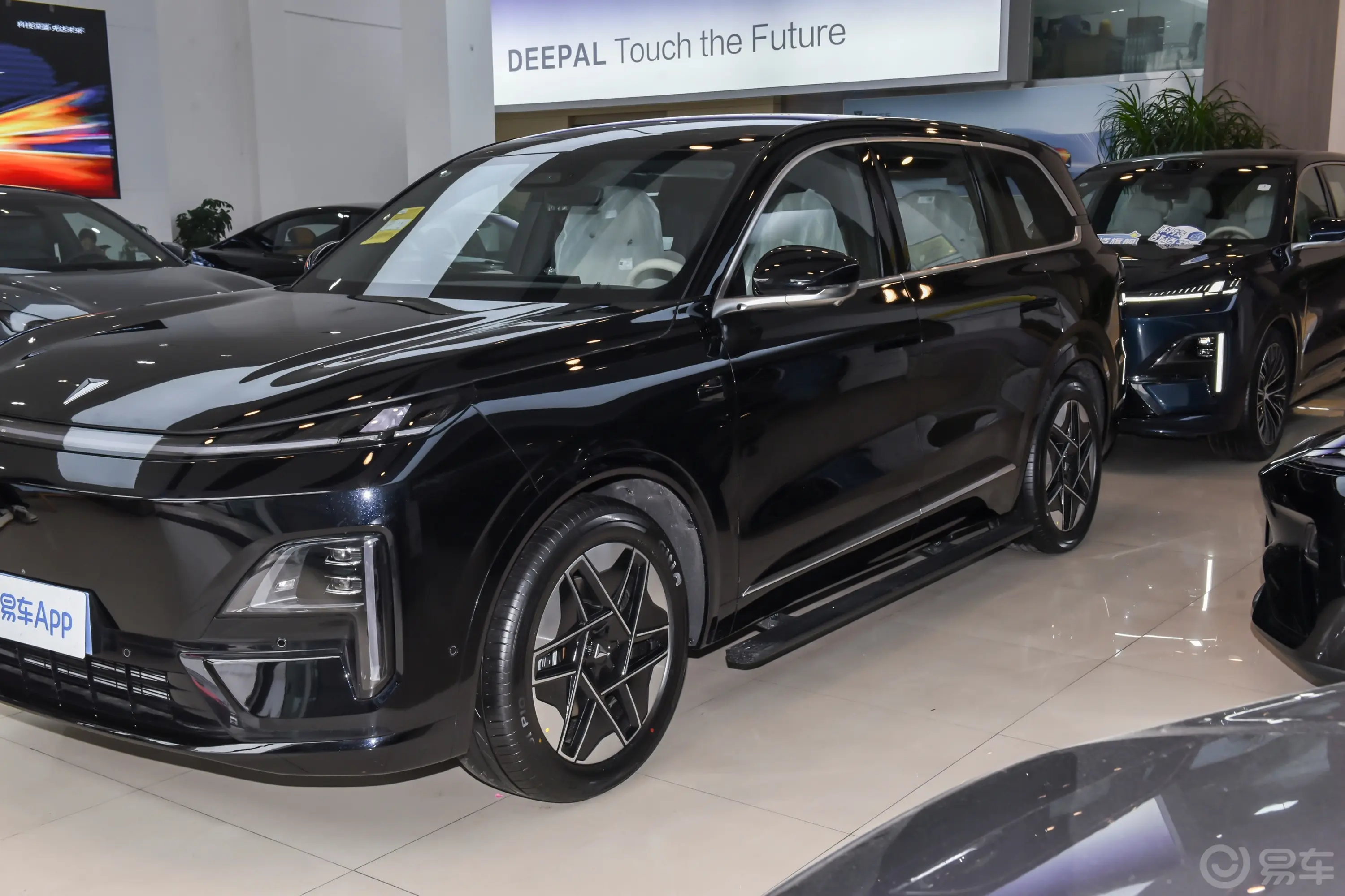 深蓝S091.5T 220km 后驱Ultra版外观细节