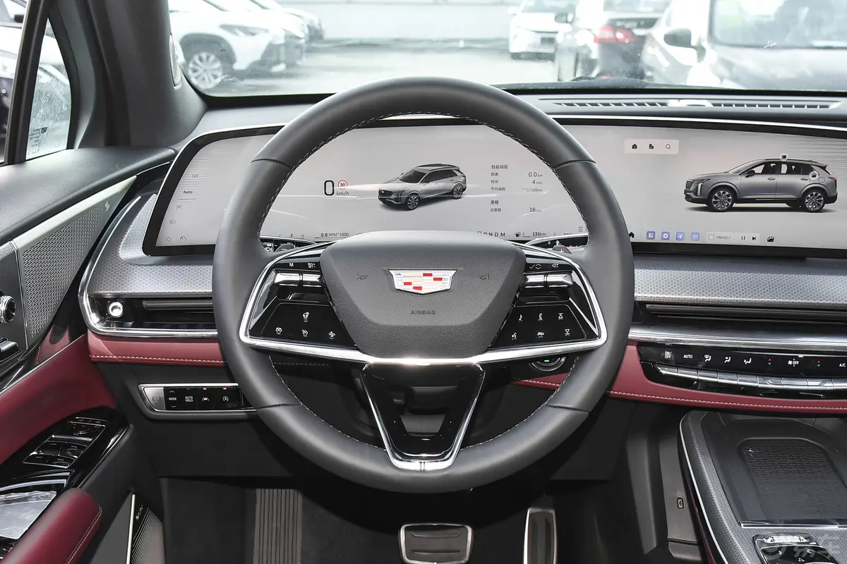凯迪拉克XT52.0T 尊贵型方向盘