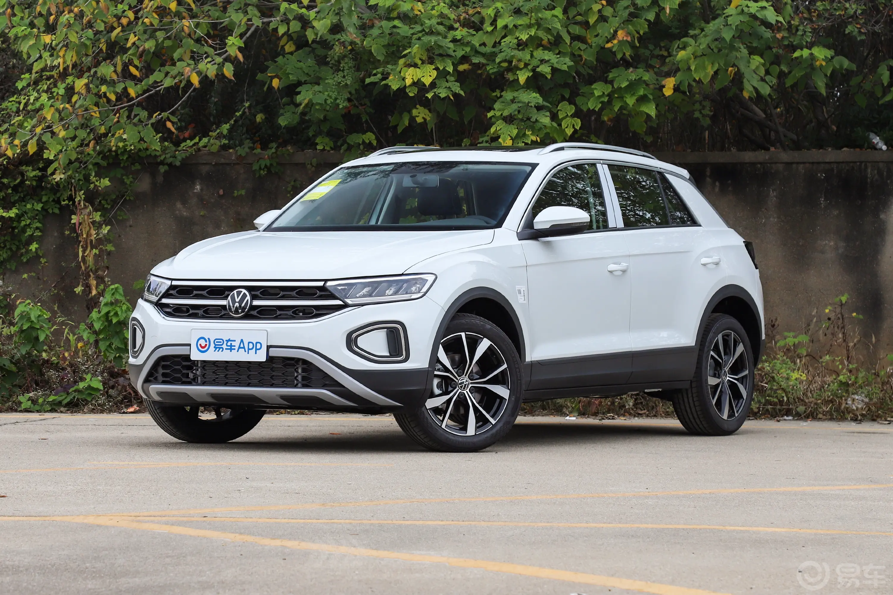 探歌280TSI 时光版侧前45度车头向左水平