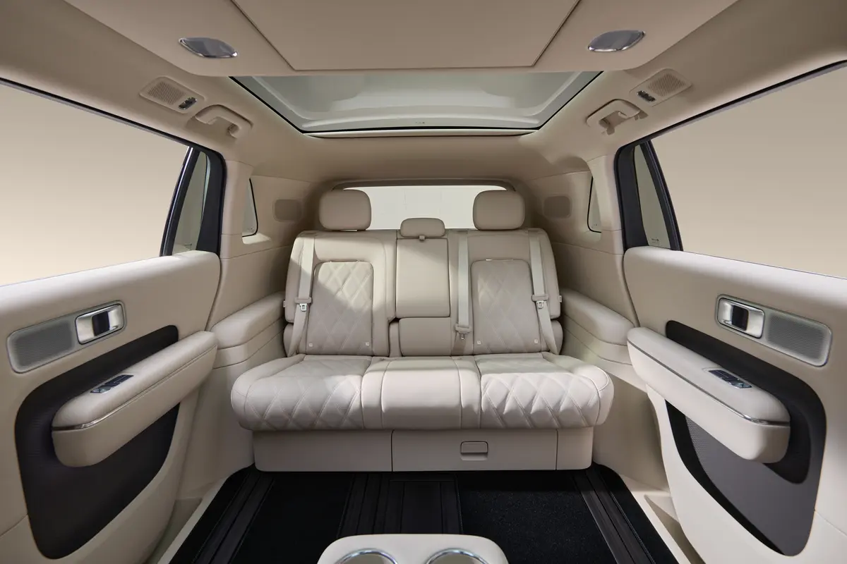 w1200_yichecar_202607243122488259353546121.jpg.webp