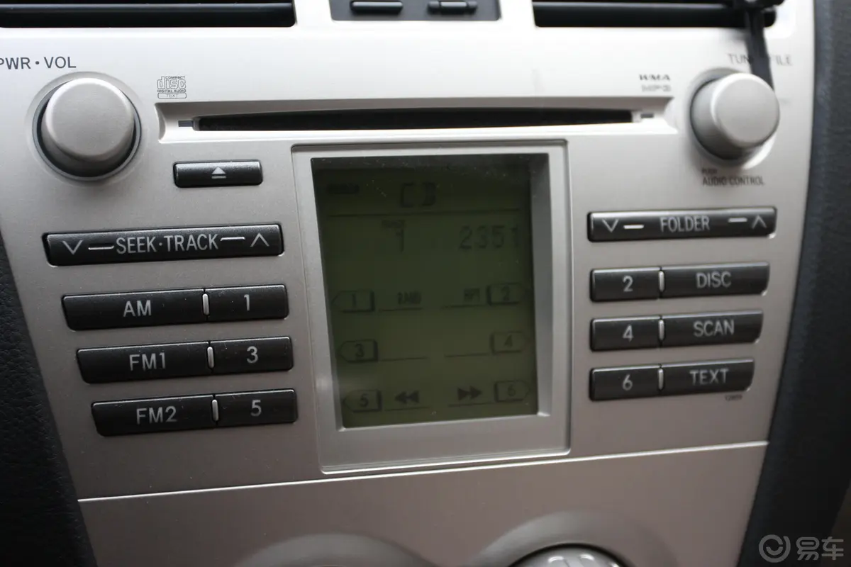 威驰1.3 GL—i 标准版 MT音响显示屏
