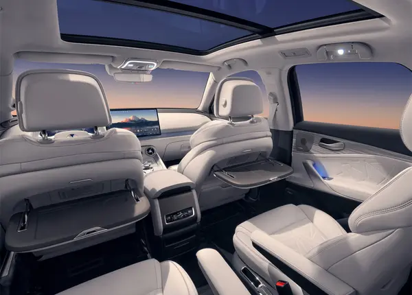 1400x0_1_q95_autohomecar__ChxkjmTJ6AyAKQYGAAieSHom-4U627