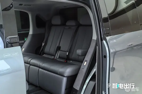 极氪3年内推7款新车年内上5座MPV+007SUV版-图2
