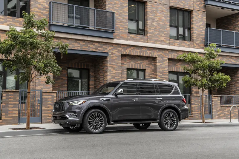 2023款英菲尼迪QX80海外发售 新增安全及娱乐舒适配置