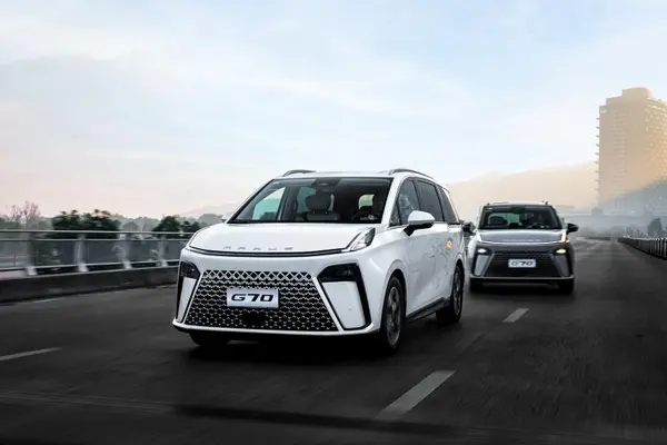 上汽大通MAXUS G70 (15)
